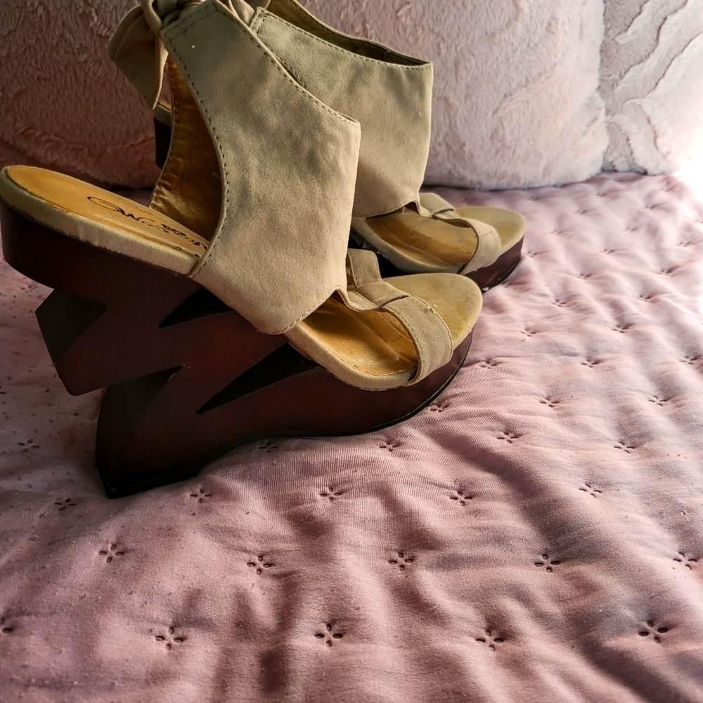 Shoes